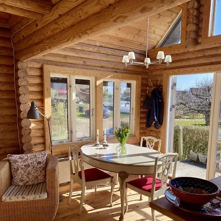 Reizendes-balkenhaus-mit-uriger-atmosphaere Holiday home