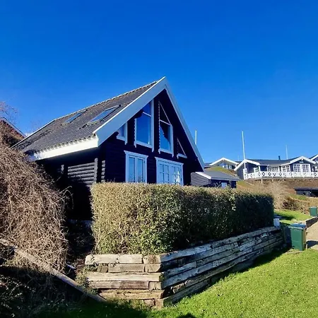Reizendes-balkenhaus-mit-uriger-atmosphaere Holiday home *