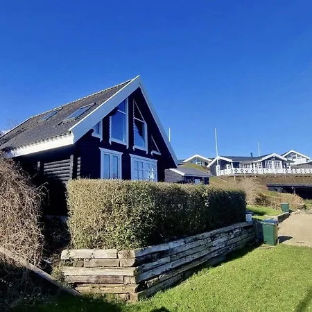 Gemuetliches-ferienhaus-mit-meerblick-holzofen-und-urigem-charme Hejls